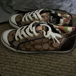 Coach tennis shoes 7 1/2 women’s
